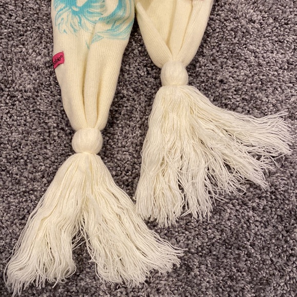 Pink Cookie Skull Hat and Scarf Set - Picture 9 of 13